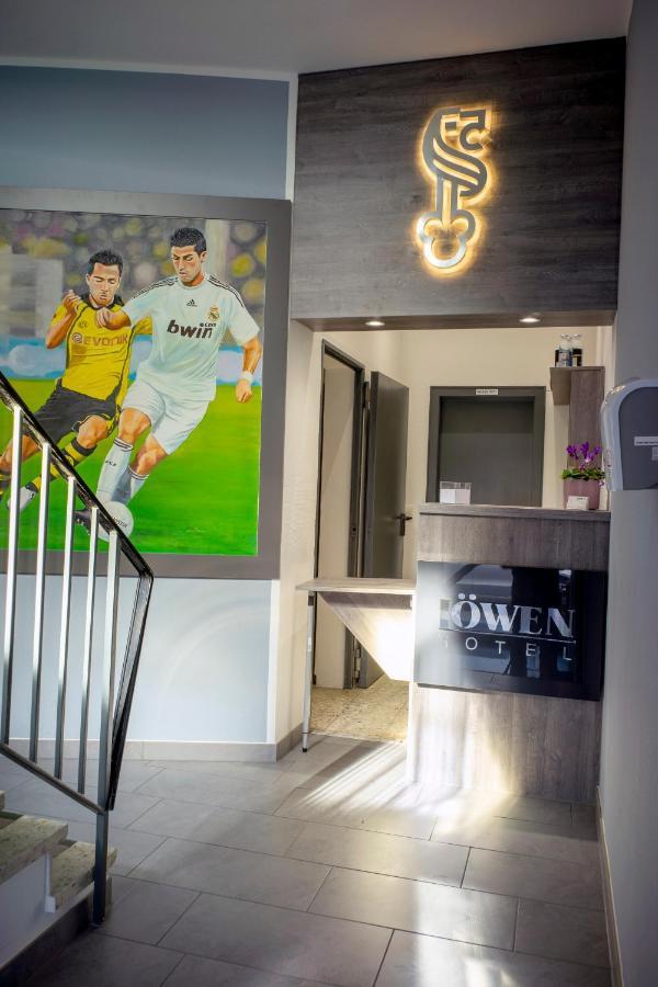 Loewen Hotel Radevormwald Bagian luar foto