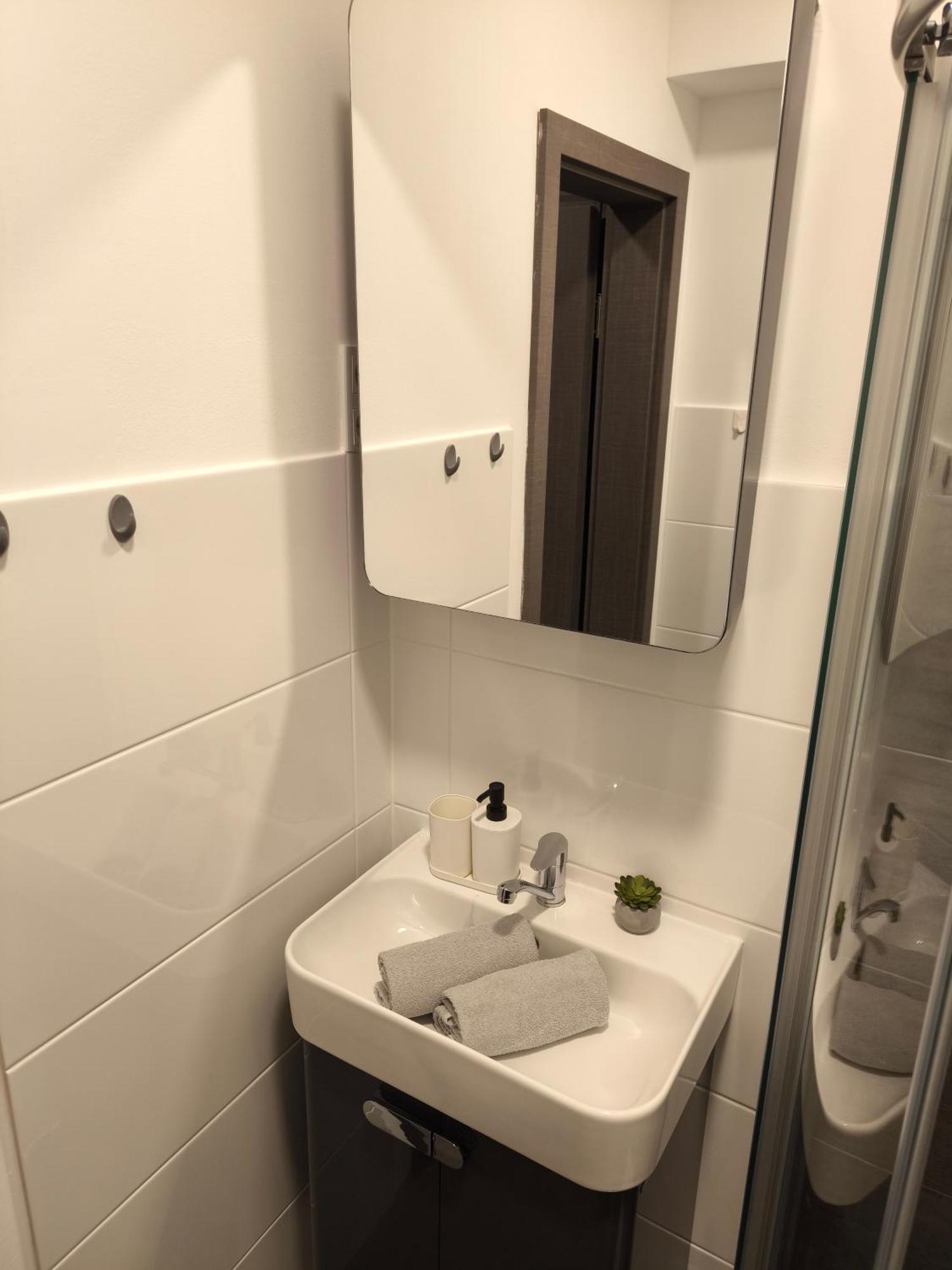 Loewen Hotel Radevormwald Bagian luar foto